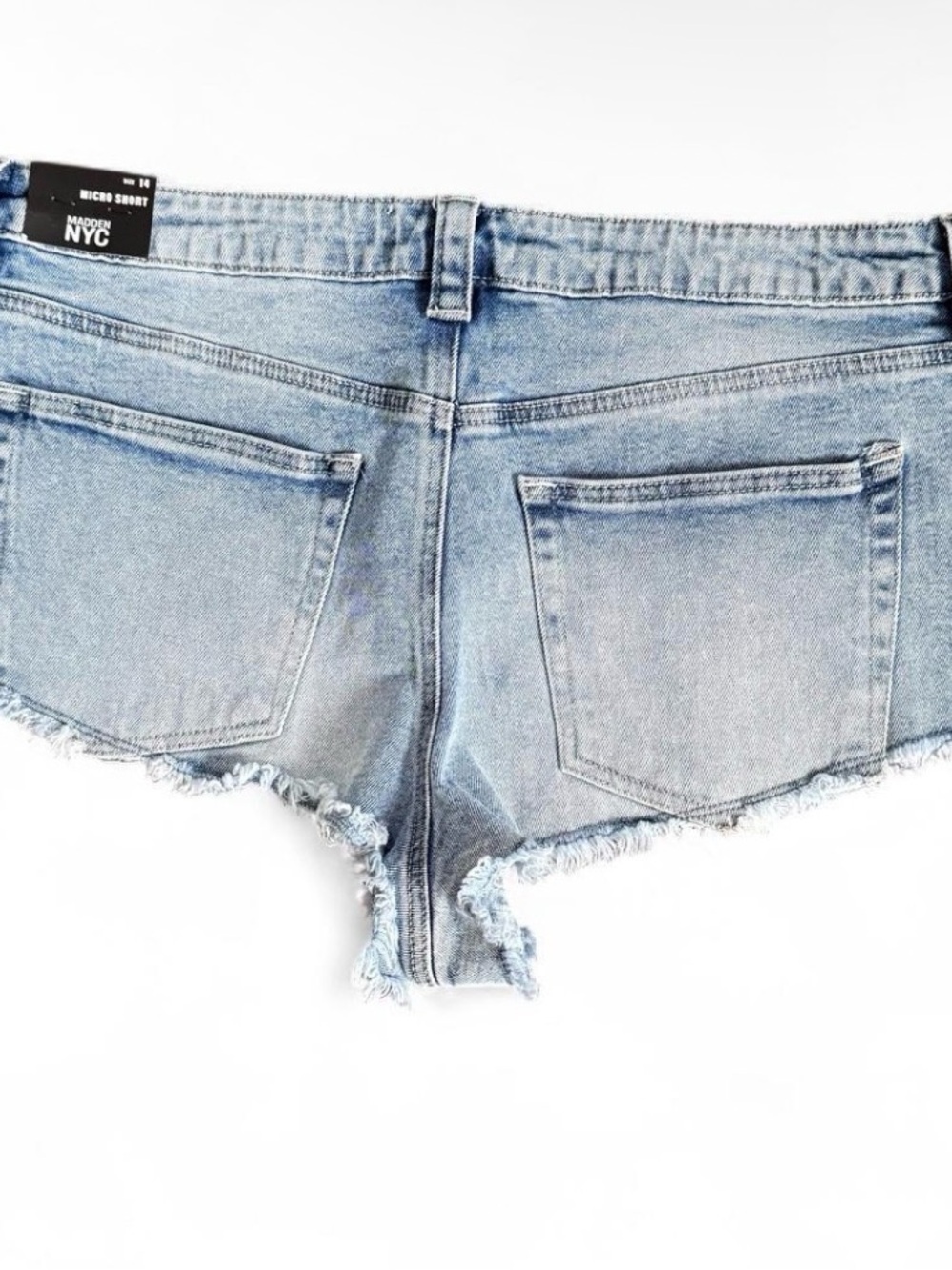 Madden NYC Light Wash Distressed Denim Shorts Size 14 NWT - Picture 3 of 5